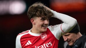 Cómo Daumann se robó el show mientras hacía historia con el Arsenal