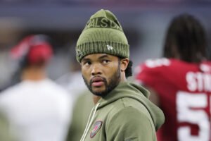 El gerente general de los Atléticos dice que el equipo está abierto a reunirse 8 años después de seleccionar al agente libre de la NFL Kyler Murray entre los 10 primeros