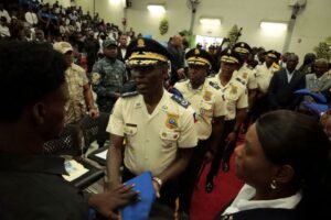 Cientos de personas murieron en ataques con drones haitianos, incluidos 60 civiles, dijo Human Rights Watch