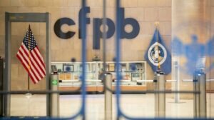 El juez dictamina que la administración de Trump se negó ilegalmente a solicitar financiación del CFPB