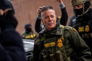 El máximo oficial de la Patrulla Fronteriza y otros agentes federales están siendo investigados por la fiscalía de Minneapolis