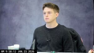 2 El personal de DOGE dice ‘no’ lamenta que las personas pierdan ingresos, no redujo el déficit: Depósitos