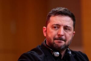 Zelenskiy dice que Ucrania quiere dinero y tecnología a cambio de ayuda con drones en Oriente Medio