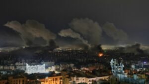 Aumentan los ataques entre Israel y Hezbollah mientras se emite una advertencia de evacuación para Beirut