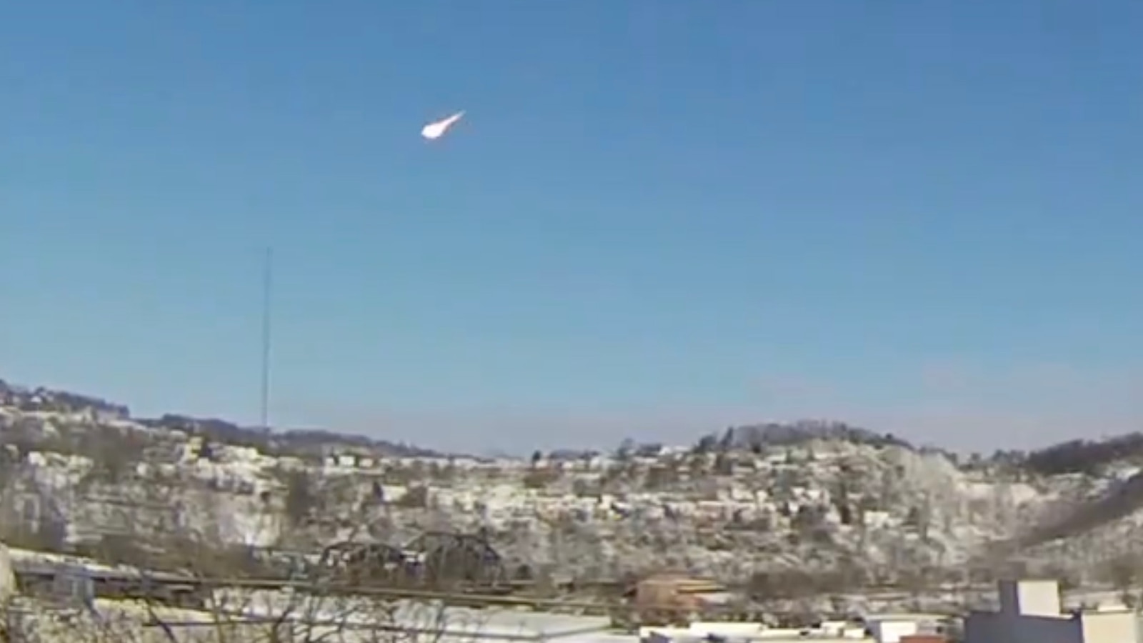 meteor-ht-jt-260317_1773757849066_hpMain_16x9.jpg