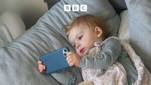 Tech Life: El tiempo frente a la pantalla está “reconectando nuestros cerebros”