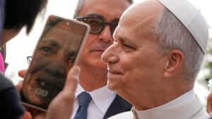 El Papa acepta la renuncia del obispo estadounidense arrestado por presuntos delitos financieros