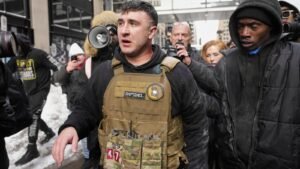 La policía está investigando el lanzamiento de dispositivos contra protestas contra el Islam en la ciudad de Nueva York.