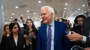 ¿Debería Trump apoyar a Cornyn? Algunos republicanos de Texas dicen que eso sería un ‘error’ del MAGA