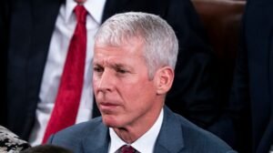 “No hay cambios en la política” en cuanto a las sanciones al petróleo rusos en medio de la guerra de Irán: secretario de Energía