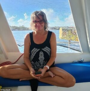 Hija de mujer que desapareció de un barco en Bahamas dice que su padrastro “probablemente premeditó” la tragedia