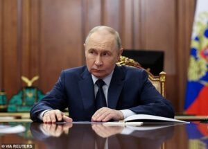 Los temores de un conflicto ruso con la OTAN aumentan a medida que Putin obtiene nuevos poderes para lanzar ataques en el extranjero.