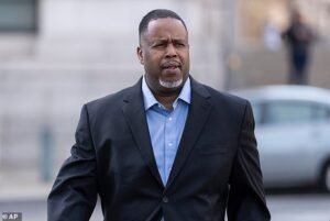 El exjugador y entrenador de la NBA Damon Jones revocará su declaración de culpabilidad en un juicio federal sobre apuestas