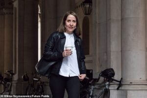 El secretario de tecnología advirtió que todas las empresas están siendo atacadas por piratas informáticos que utilizan herramientas de inteligencia artificial.