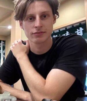 El joven millonario australiano Ben Pastrnak está acusado de agredirlo y estrangularlo la noche en que terminó su relación con su novia.