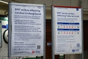 Londres se sume en el caos de los viajes mientras los trabajadores del metro asolados por el terror vuelven a la huelga durante una semana laboral de cuatro días.