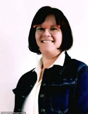 Prohíben a los dentistas por hacer comentarios despectivos sobre los “dentistas indios”