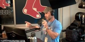 Popular presentador de radio deportiva de Boston despedido tras críticas a Mike Vrabel en medio del escándalo de Diana Russini