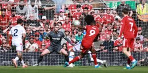 LIVERPOOL 2-0 CRYSTAL PALACE – PREMIER LEAGUE EN VIVO: RESULTADOS EN VIVO, NOTICIAS DEL EQUIPO Y ACTUALIZACIONES Dos goles en cinco minutos en Anfield, pero los Spurs se recuperan con el lesionado Dominic Solanke para lograr la primera victoria del año