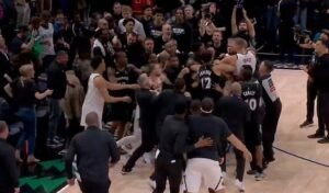 Caos al final del partido de playoffs Nuggets-Timberwolves cuando Nikola Jokic provoca una gran pelea después de una entrada controvertida a Jaden McDaniels