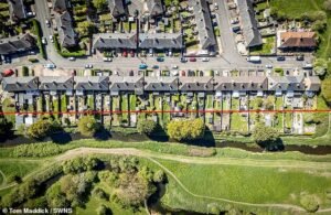 Los propietarios piden pagar al ayuntamiento hasta £ 14.000 después de invadir tierras ilegalmente