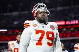 El dos veces ganador del Super Bowl anunció su retiro con una emotiva publicación en las redes sociales.