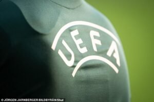 La UEFA investiga a un árbitro por agresión sexual a un adolescente antes de arbitrar un partido en el Reino Unido