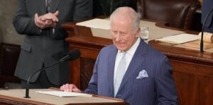 El rey Carlos condena el intento de asesinato de Trump en un discurso histórico ante el Congreso: actualizaciones en vivo