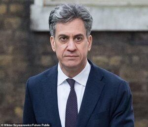 ‘Red Ed’ Miliband reacciona a las ganancias petroleras de BP como ‘moral y económicamente incorrectas’