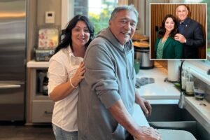 El organismo de control del Departamento de Trabajo envía a su personal mensajes de texto de investigación del esposo y padre de Lori Chávez-Deremer