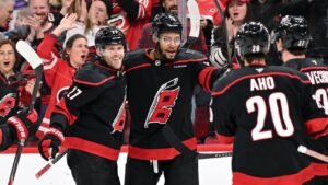 Los jugadores, entrenadores y gerentes generales de la NHL predicen los playoffs de la Copa Stanley de 2026