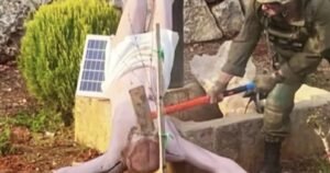 Soldados israelíes están indignados tras ver vandalizada una estatua de Jesús en el Líbano