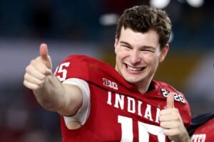 ¿Quién va detrás de Fernando Mendoza? Guía de reloj del borrador de la NFL 2026 y mejores perspectivas