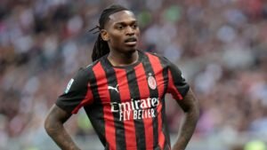 Rumores de traspasos, noticias: el Man United sigue a Raffaele Leo del AC Milan