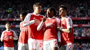 El Arsenal ha vuelto a la cima de la Premier League, pero la carrera por el título parece nerviosa de ahora en adelante