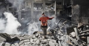 Trump parece “optimista” sobre el acuerdo de paz con Irán, incluso bajo presión para un alto el fuego