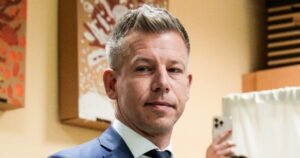 Viktor Orban ha admitido su derrota mientras el partido húngaro Tisza avanza hacia la victoria en las elecciones