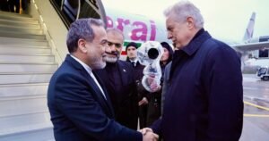 Trump le dice a Irán que “nos llame” mientras las conversaciones de paz se estancan mientras Putin recibe al principal diplomático de Teherán