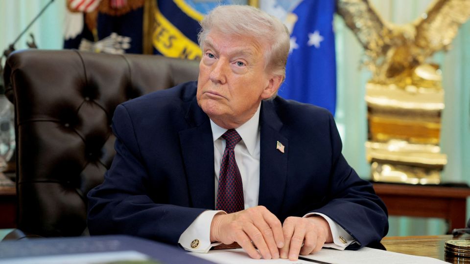 Trump sugiere en nuevas entrevistas que está considerando “absolutamente” la retirada de Estados Unidos del “tigre de papel” de la OTAN