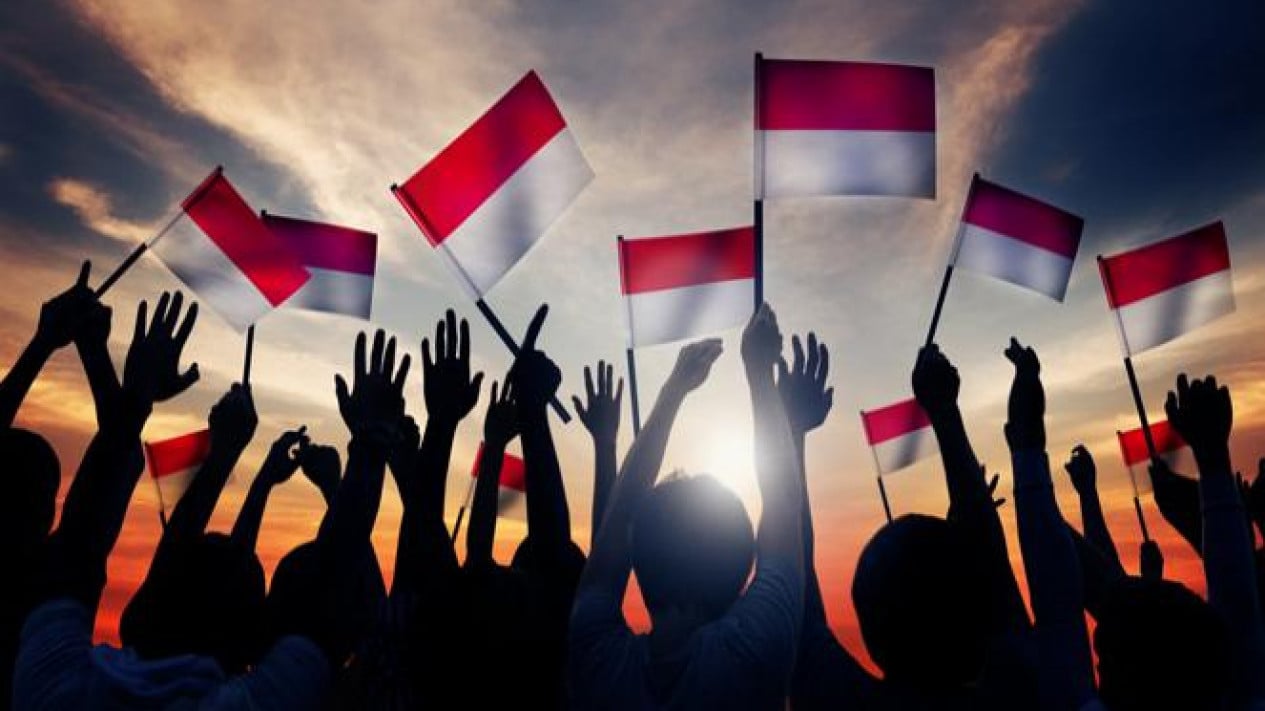 585f64efe3a70-bukan-bangsa-kotak-kotak_1265_711.jpg