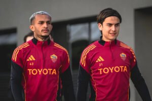 El regreso de Dybala y Wesley da a la Roma un salvavidas tardío
