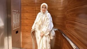 V Shanti Khan vuelve a ser el centro de atención, y los rumores sobre su matrimonio ahora resultan ser un fracaso.