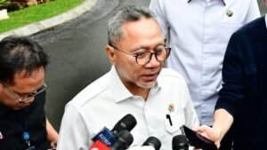 Julhas dijo a las escuelas que informen directamente si MBG no cumple con los estándares: ¡No inventen cosas!