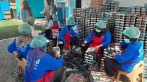 Estos emprendedores voluntarios de lavado se levantaron para apoyar a cuatro hermanitas a través de SPPG