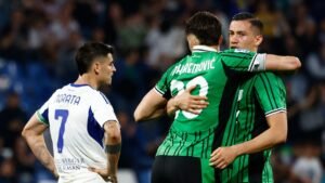 El defensa de la selección de Indonesia brilló en Italia, donde Idzes recibió una alta valoración