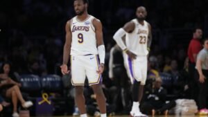 ¡Hizo historia! LeBron y Bronny James se convirtieron en el primer dúo padre-hijo en los Playoffs de la NBA