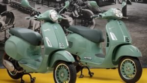 El nuevo color de una Vespa de 80 años te hace sentir nostálgico