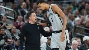 Victor Wembanyama de los Spurs se sincera sobre a quién darle crédito por la victoria unánime en el DPOY de la NBA