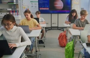5 herramientas tecnológicas de IA esenciales para el éxito de la vuelta a la escuela