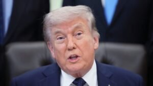 Trump amplía la exención de la Ley Jones por intentar reducir los precios del combustible